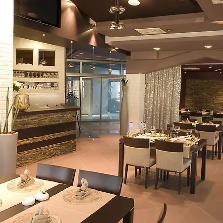 Diadem Hotel