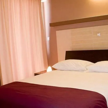 Hotel Diadem